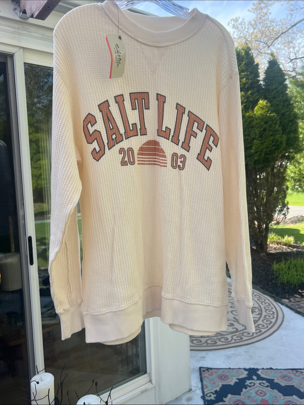 Salt, life shirt